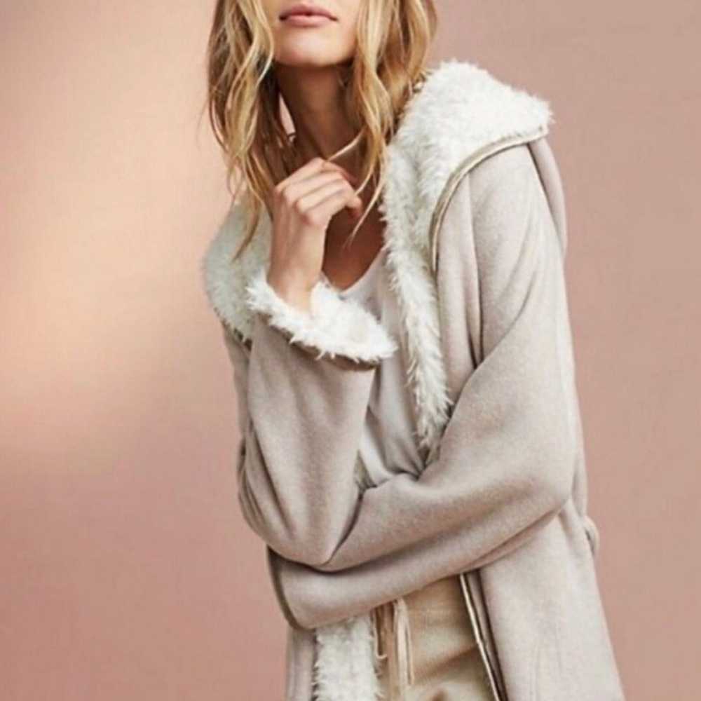 Anthropologie Pure + Good Fuzzy Robe